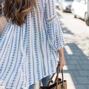 Long Sleeve V-Neck Floral Print Blouse